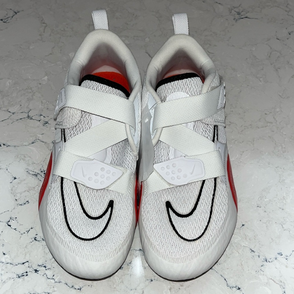 Nike women’s Superrep cycling shoes *NWT* 9.5, but fits like a 8.5